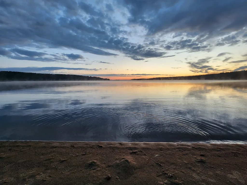 Коттедж Домик A-frame рядом с озером — Светлое
