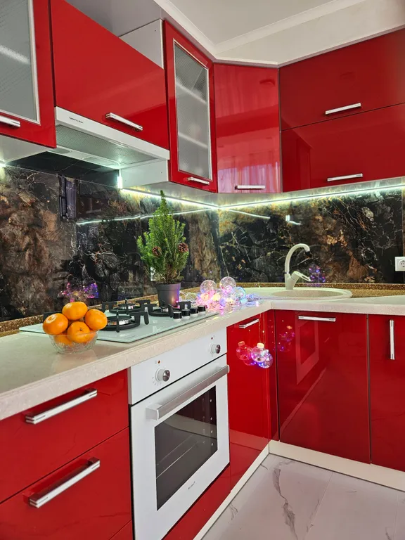 Новая квартира с видом на море в центре