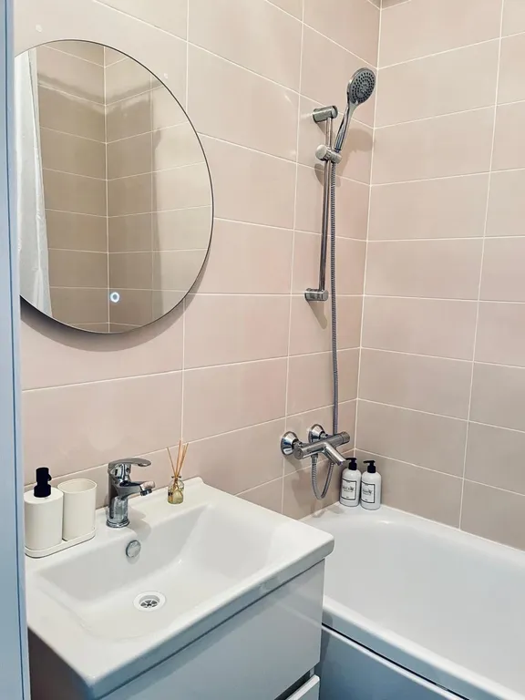 Современная большая и комфортная квартира