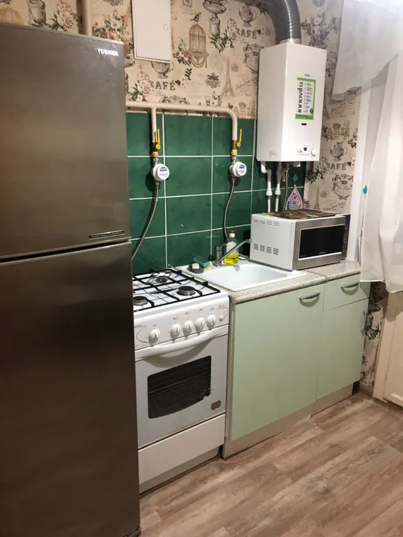 Квартира у сквера