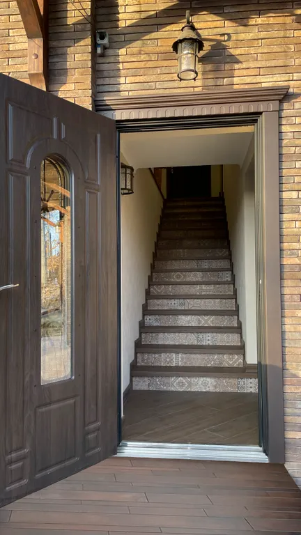 Уютный дом с двумя раздельными квартирами в центре