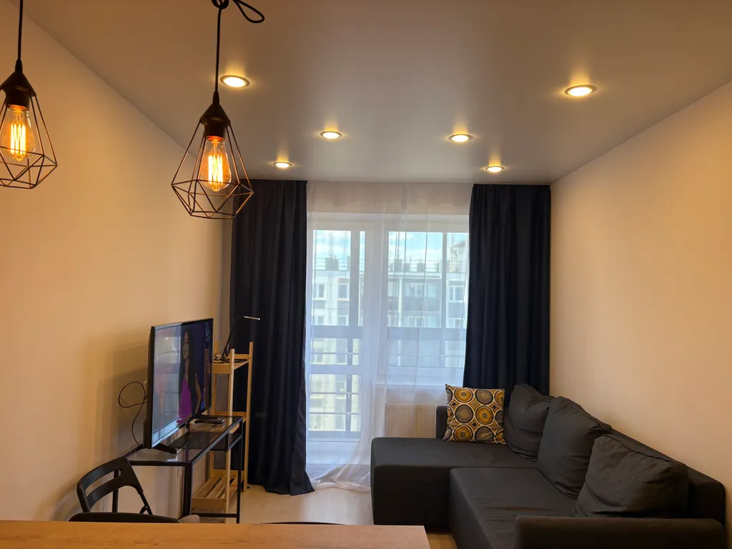 Тихий район у леса