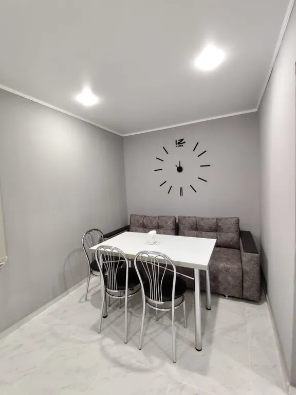 Бесконтактное заселение, спальный район