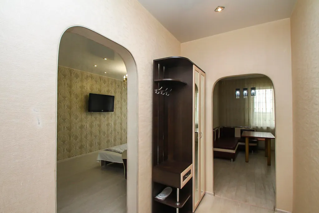 1-комнатная квартира недалеко от ТРЦ Аура