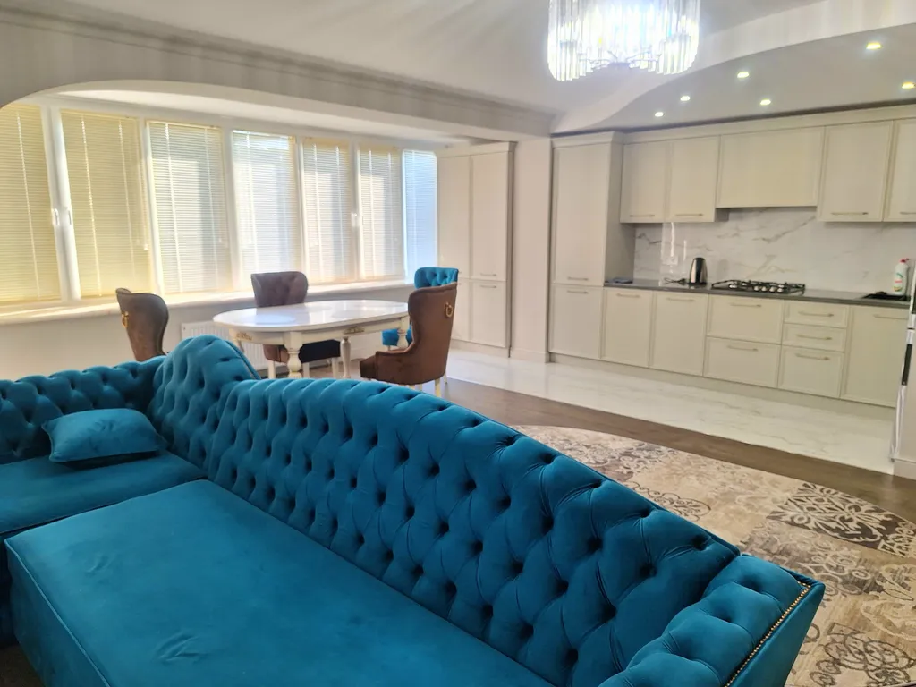 Просторная квартира в курортной зоне Кисловодска — аренда посуточно в Кисловодск