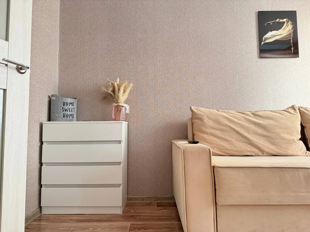 Квартира Двухкомнатная квартира на набережной Енисея — Красноярск