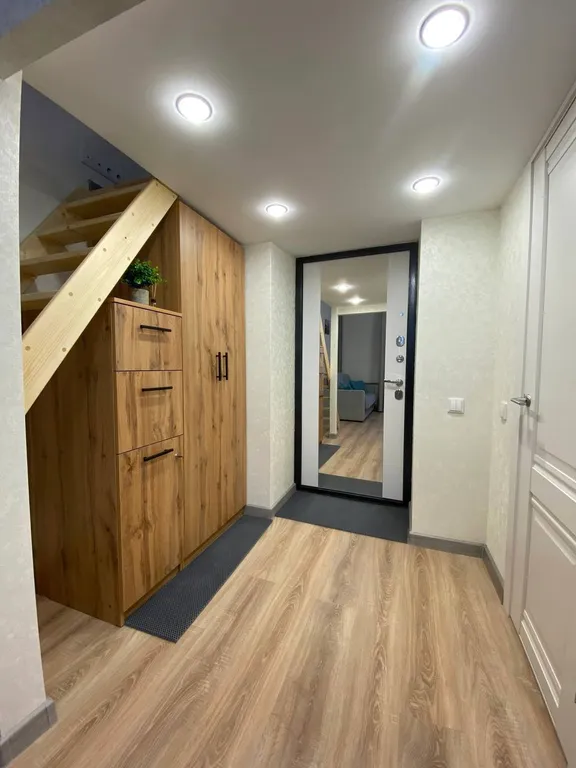 Двухуровневая квартира на набережной