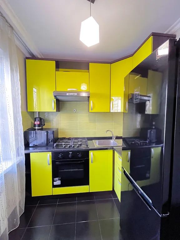 Квартира возле ТРЦ Мега