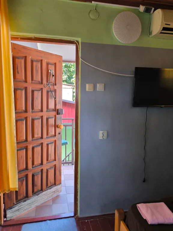 Трёхместный эконом с кондиционером