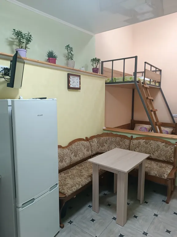 Квартира 1-комнатная Квартира — Евпатория