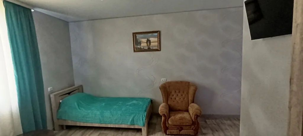 Гаражный коттедж Подкова 48