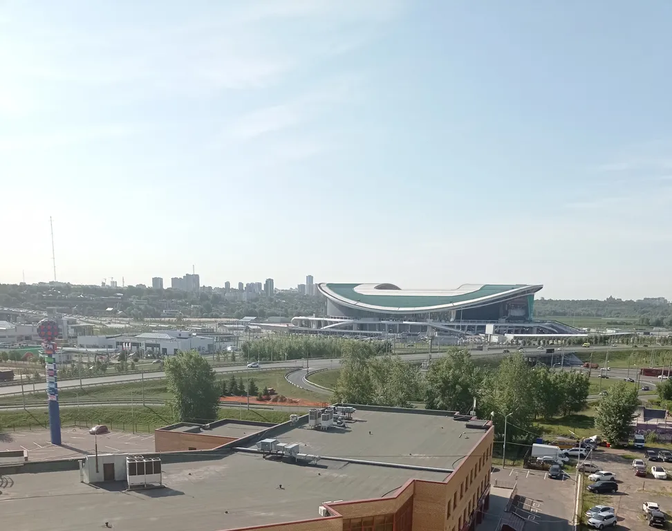 Красивая чистая квартира с красивым видом на арену