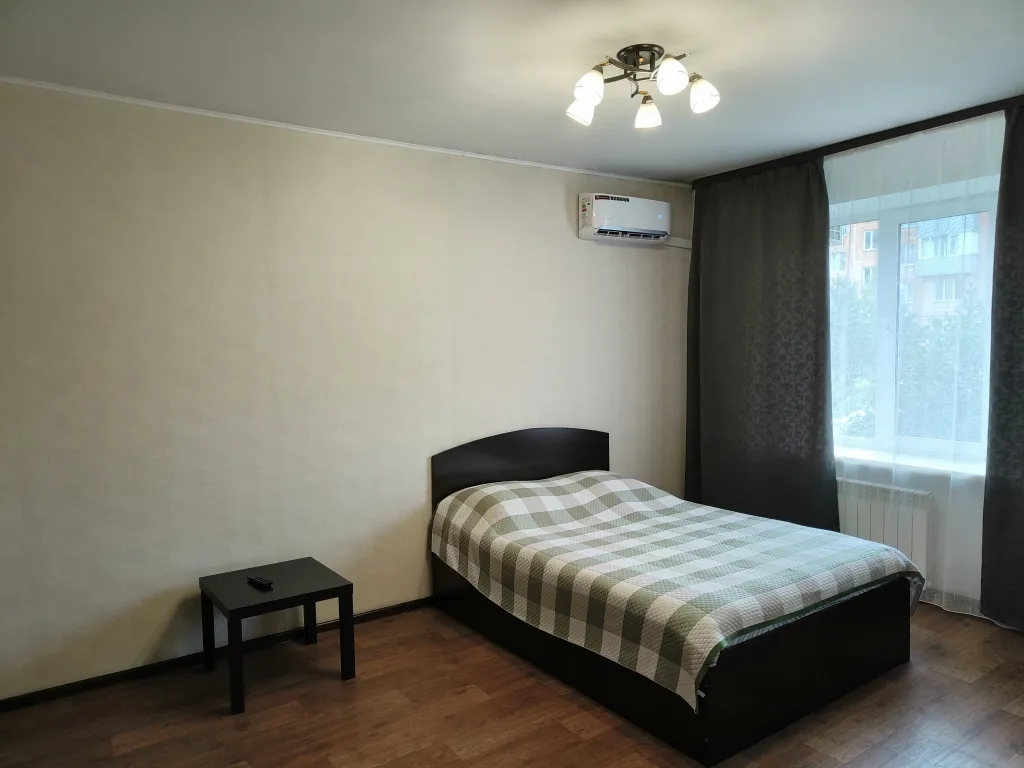 Отличная квартира с ремонтом и кондиционером.