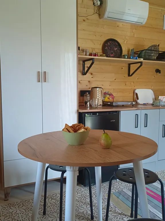 Домик на море