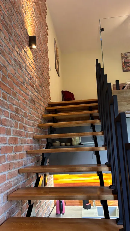 Стильные Апартаменты в стиле Лофт, тихое место в центре города