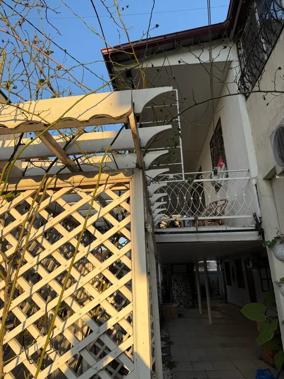 Дом под ключ в самом лучшем районе Сухума