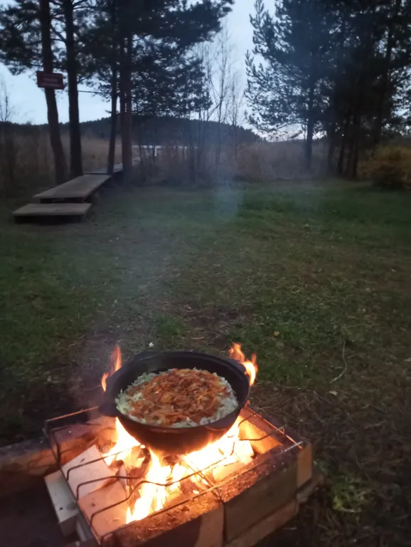 Домик у озера