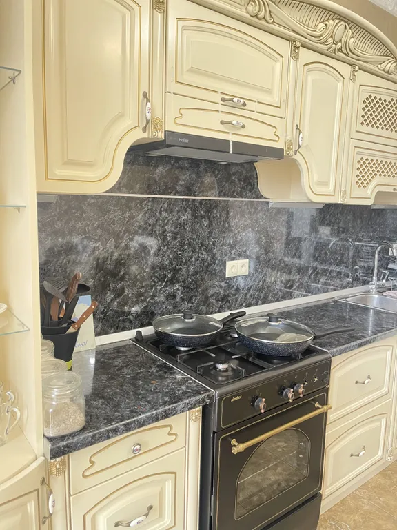 Двухкомнатные Апартаменты рядом с парком и источником