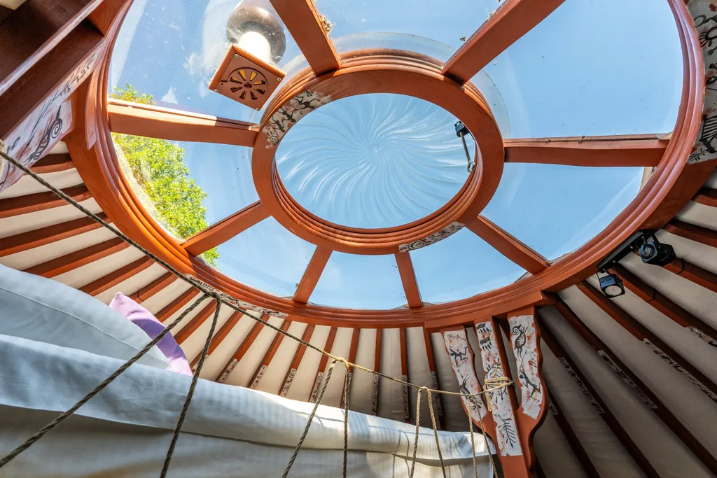 Коттедж Необычный дом Юрта в современном стиле — Можайск