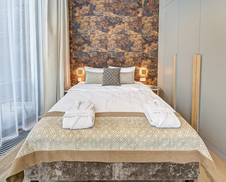 Апартаменты Люкс, Лучезарный на первой береговой линии