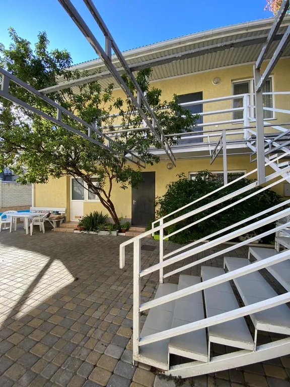 Гостевой дом с бассейном