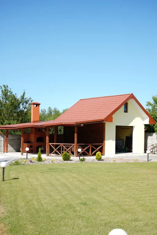 Уютный дом за городом