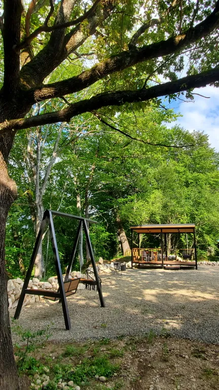 Барн-хаус 2+1 в тишине у леса и горной реки