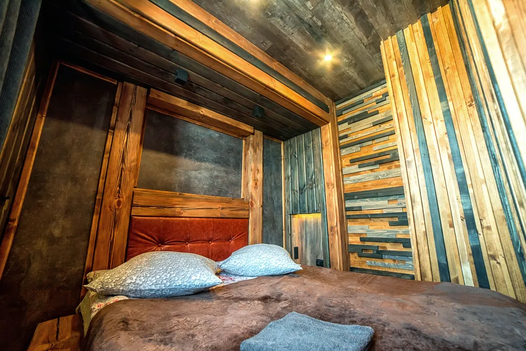 Рыжий кот - Красный Дом (RedHouse)