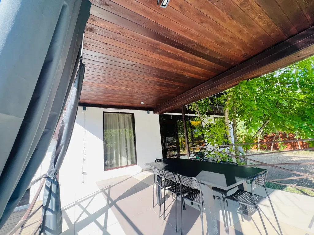 Коттедж Коттедж на берегу реки Кубань с баней, бассейном, банным чаном — Елизаветинская