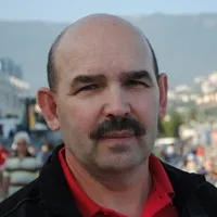 Михаил