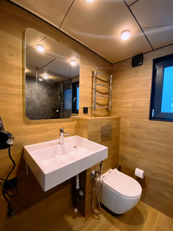 Новый современный дом, от города 7 км