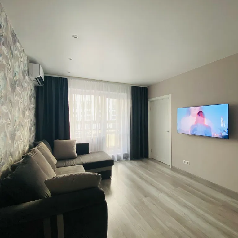 Двухкомнатная квартира с балконом