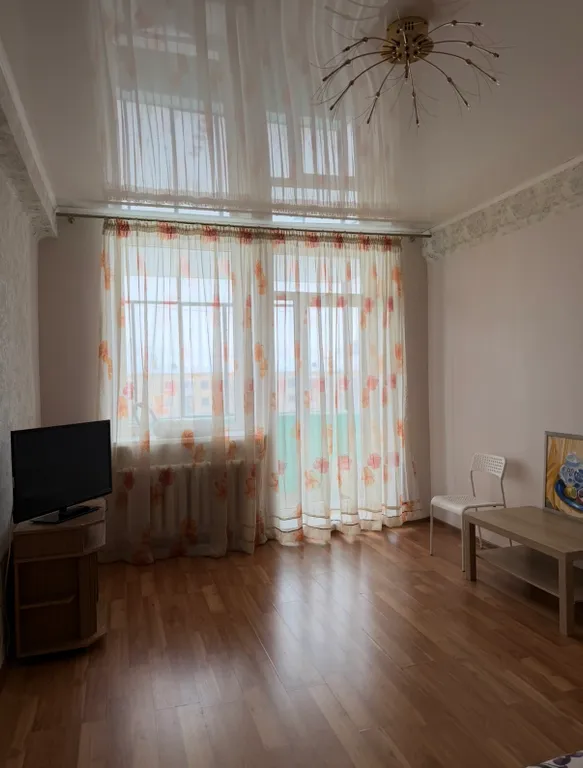 Светлая квартира в центре города — аренда посуточно в Магнитогорск