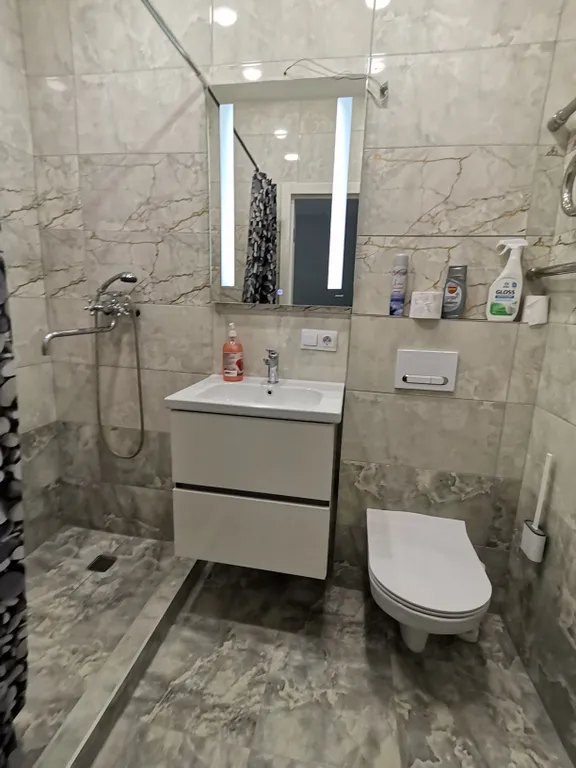 Квартира в центре в белом лофте