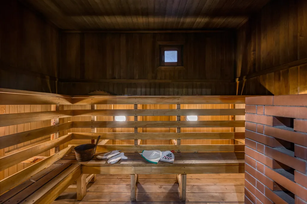 Дом с 4 спальнями, баня в доме, Ж/Д Петееярви