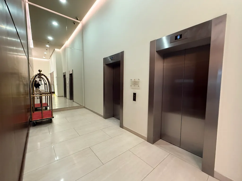 Двухкомнатная квартира на берегу моря, Bellevue Residence