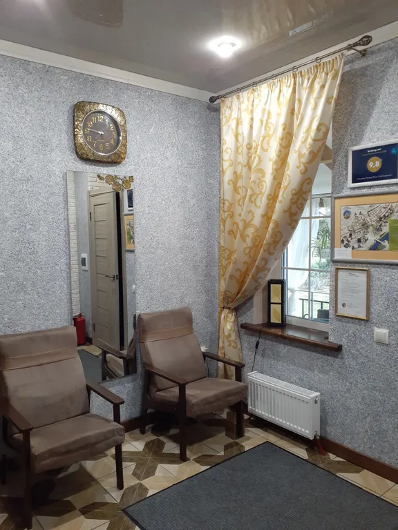 Дом под соснами