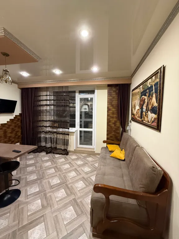 Квартира в новом доме в центре