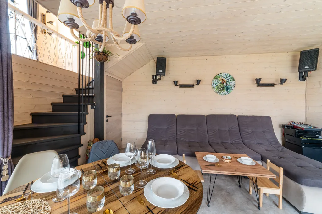 Family House Шар&Пар