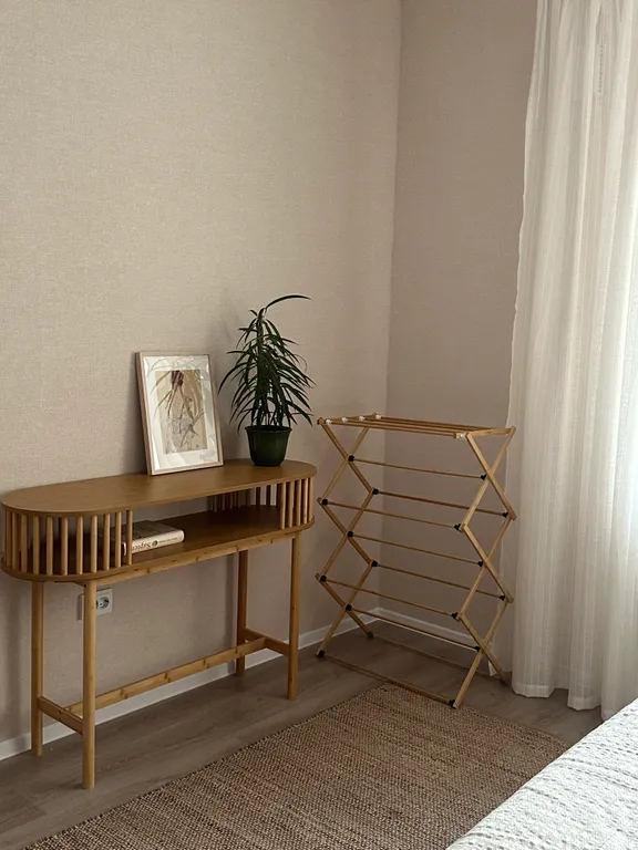 Студия с видом на лес