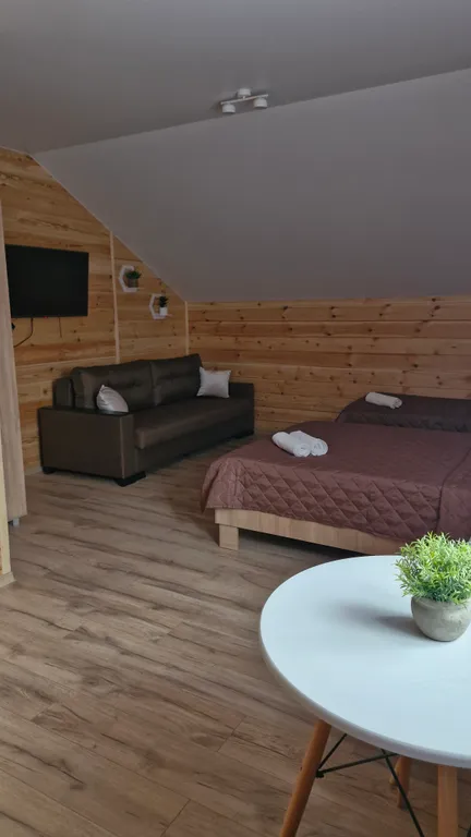 Дом с баней и парковкой