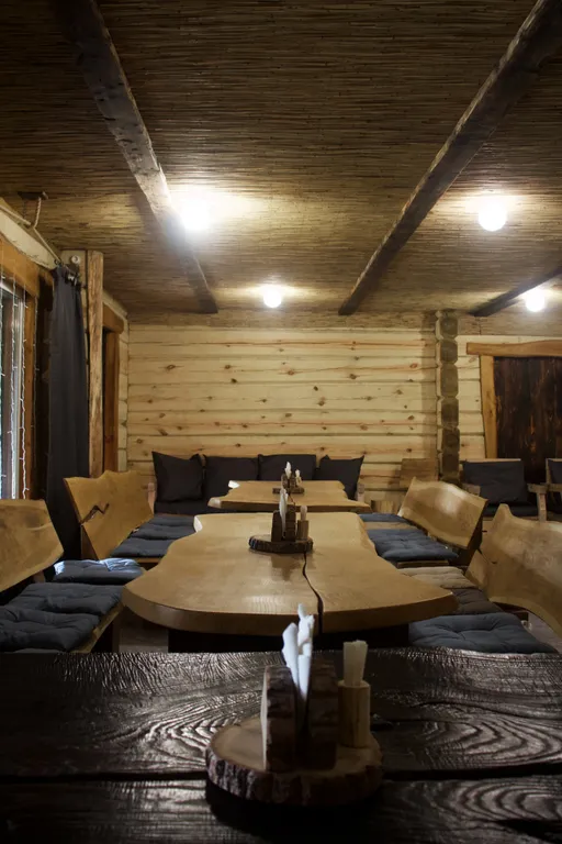 Дом-коттедж банкетный зал, спальни, доп: баня и купель, Минское море