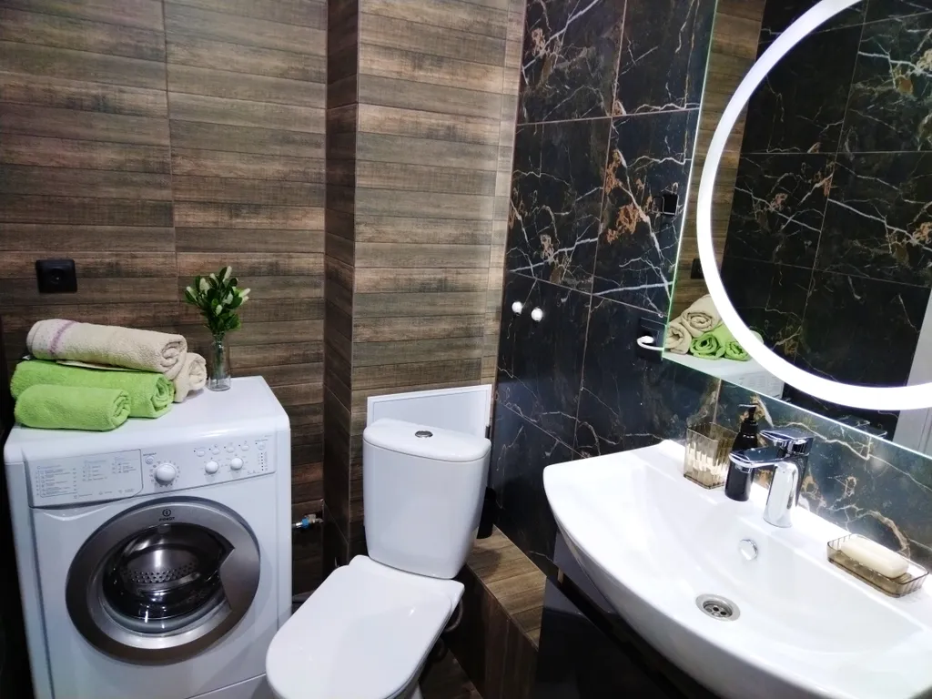 Квартира Стильная и уютная студия. Бесконтактное заселение, 24/7 — аренда посуточно в Саратов