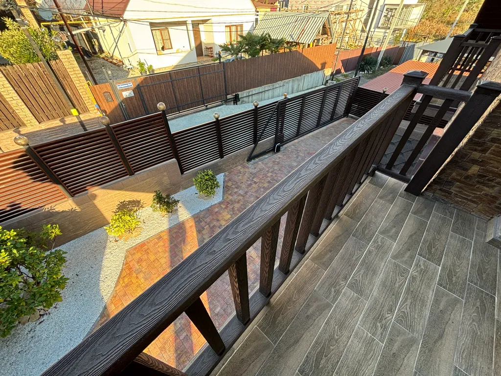 Шале Tech с подогреваемым бассейном и 4 спальнями