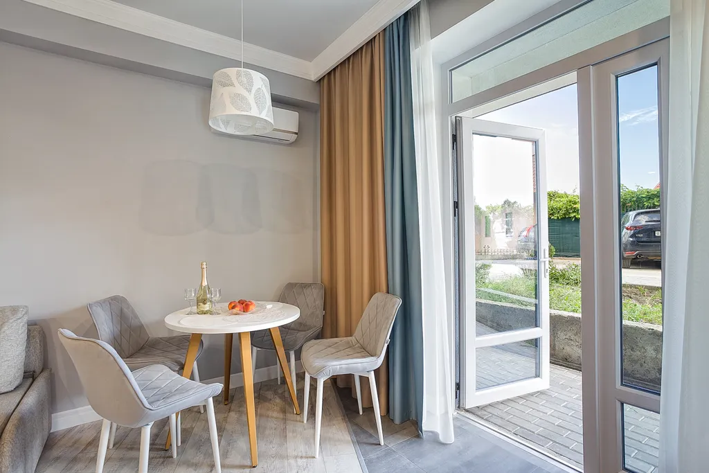 Апартамент у Массандровского парка в элитном районе Ялты