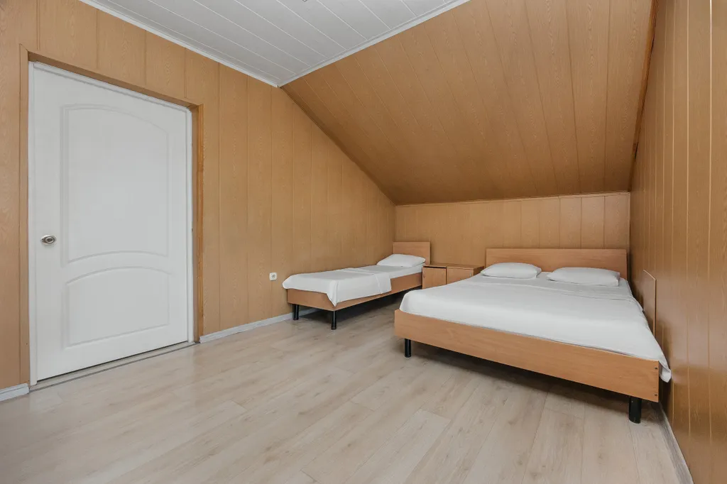 Семейный номер с 2-мя комнатами на 7 гостей