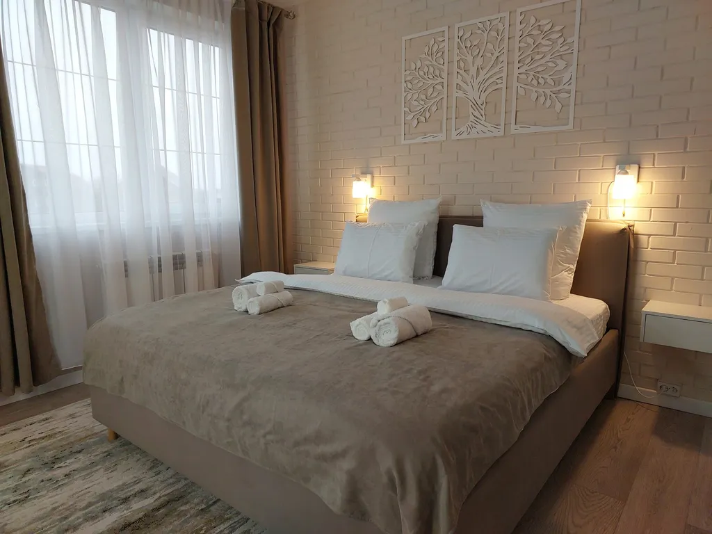 Новый уютный коттедж на берегу реки