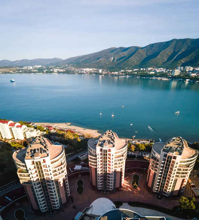 Квартира Квартира На берегу моря в ЖК Акватория с бассейном — Геленджик