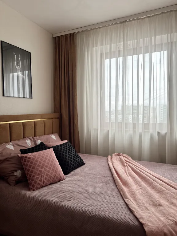 Номер-люкс Розовая пантера в апарт-комплексе Виктория