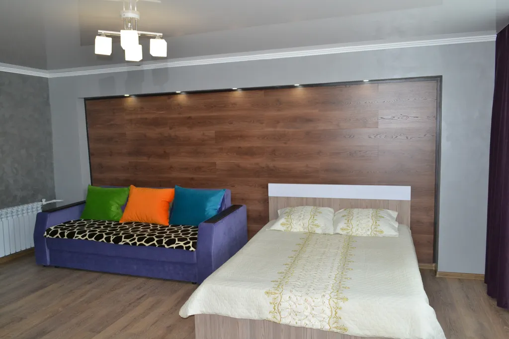 Свежие апартаменты в самом центре Караганды. Фото соответствует